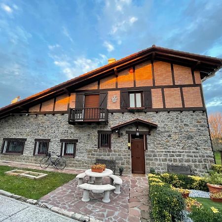 Txorienea Rural Villa Irun Exteriör bild