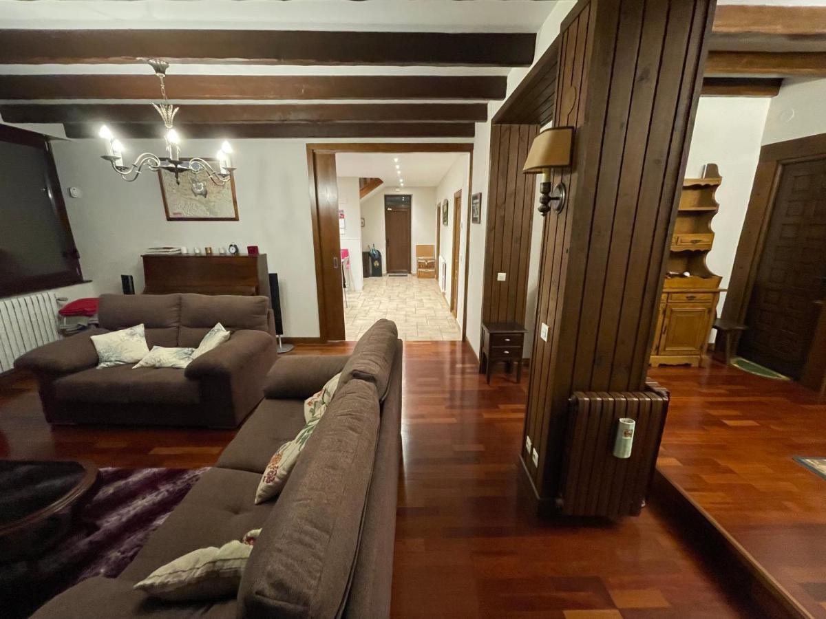 Txorienea Rural Villa Irun Exteriör bild