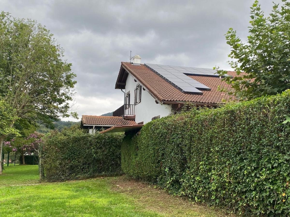 Txorienea Rural Villa Irun Exteriör bild