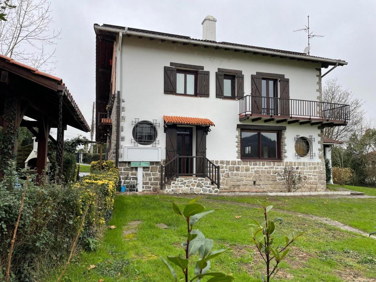 Txorienea Rural Villa Irun Exteriör bild