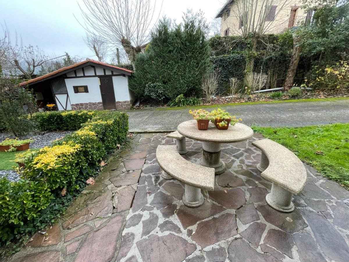 Txorienea Rural Villa Irun Exteriör bild