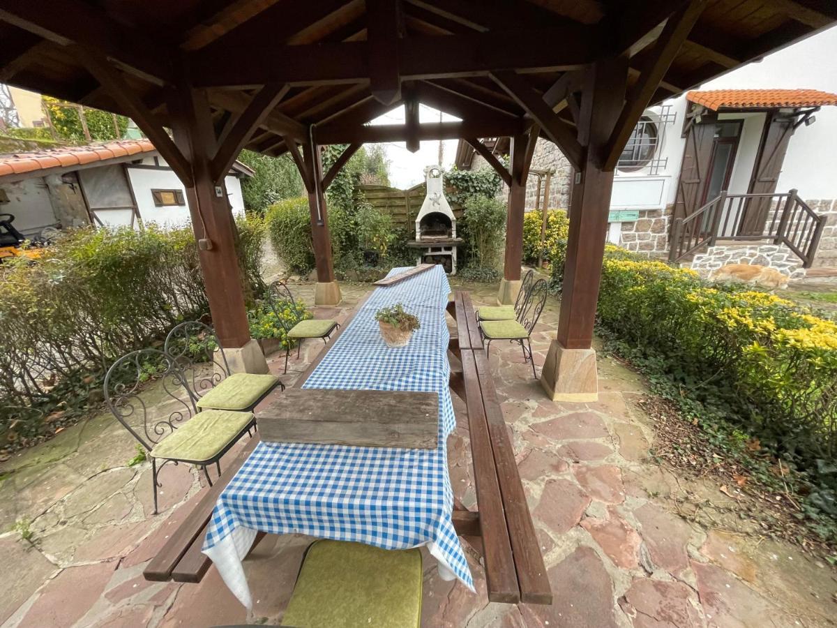 Txorienea Rural Villa Irun Exteriör bild